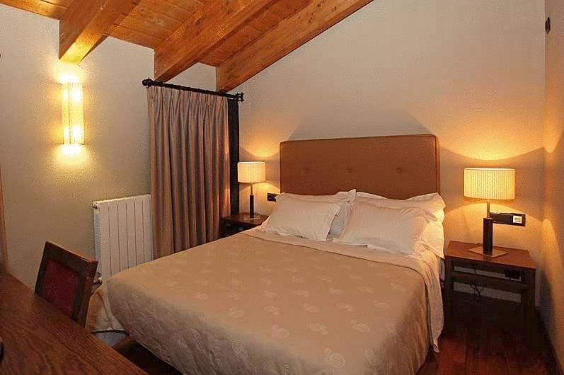 Hotel Restaurante Revestido Эскалона Экстерьер фото