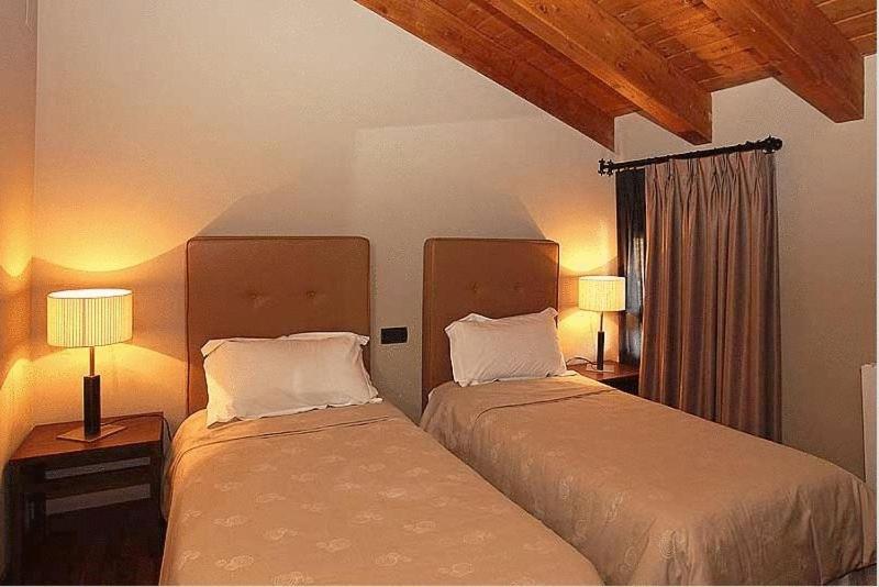 Hotel Restaurante Revestido Эскалона Экстерьер фото