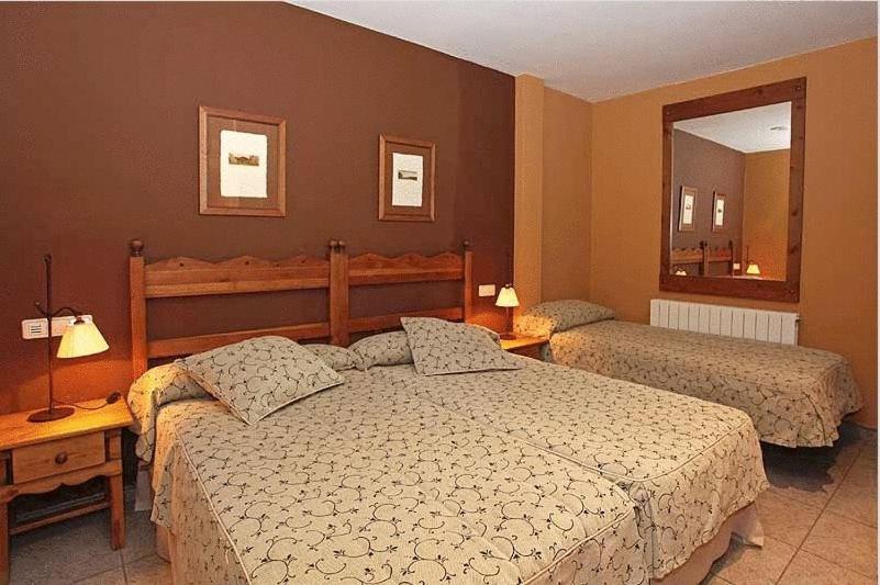 Hotel Restaurante Revestido Эскалона Номер фото