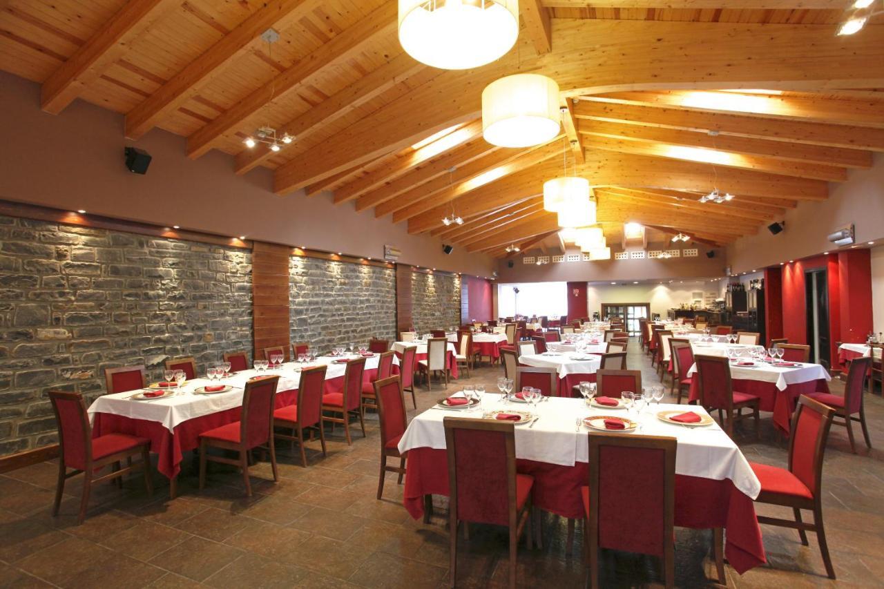 Hotel Restaurante Revestido Эскалона Экстерьер фото